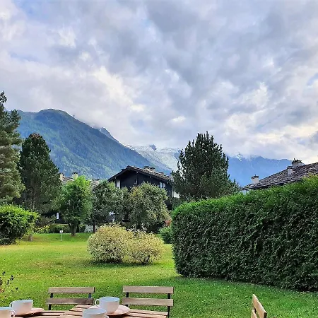 Lägenhet Vue Mont Blanc Avec Jardin