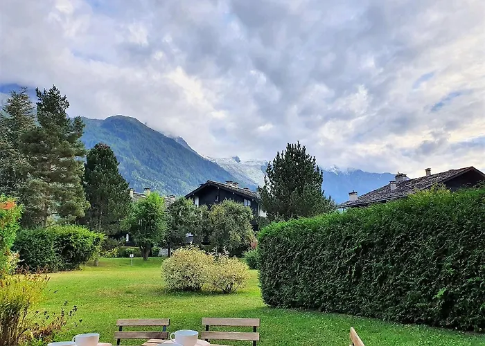 Apartment Vue Mont Blanc Avec Jardin